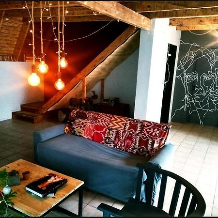 إل كالافاتي Trastienda Guest House المظهر الخارجي الصورة