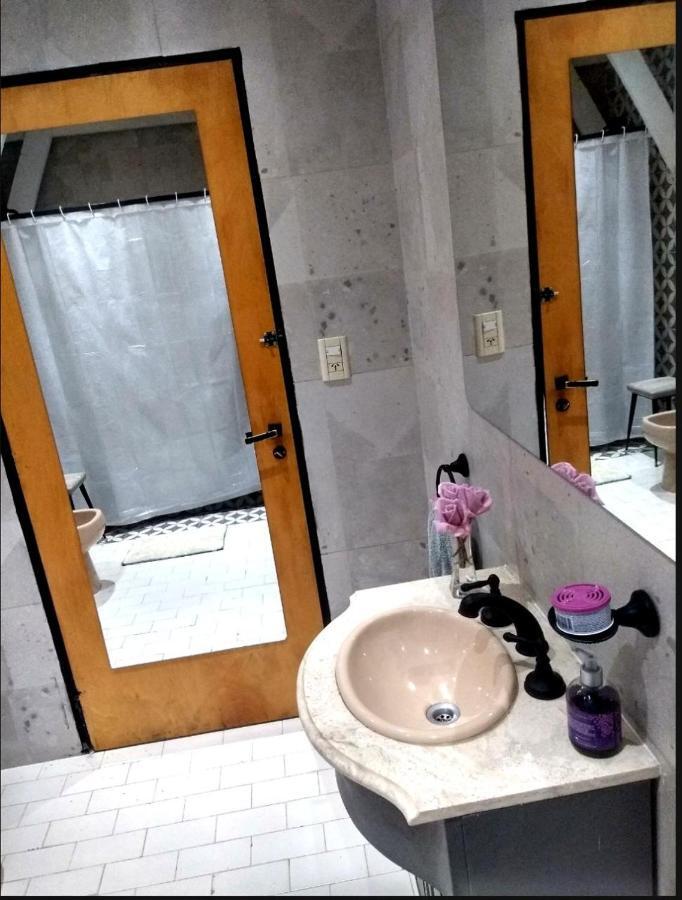 إل كالافاتي Trastienda Guest House المظهر الخارجي الصورة